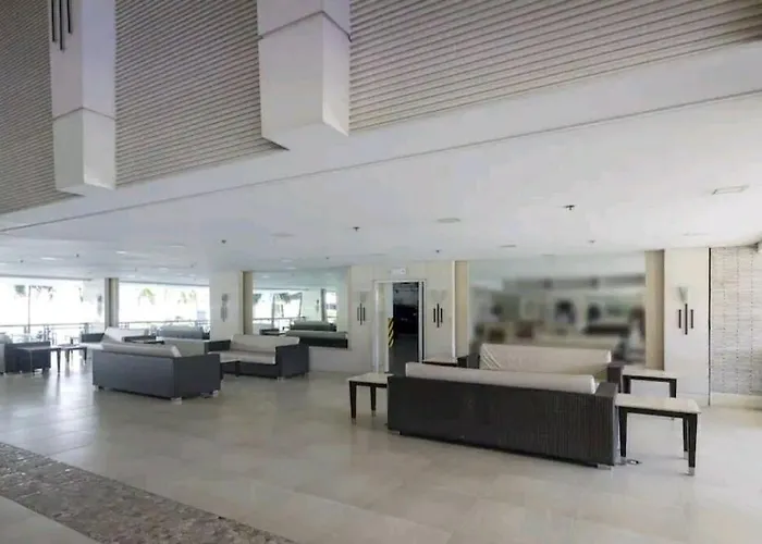 Cherolds Place Lovely 1 Bedroom With Balcony Apartamento